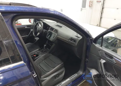 2022 Volkswagen Tiguan 2.0T Sel R-Line z USA, uszkodzony, nr VIN 3VV4B7AX0NM163947